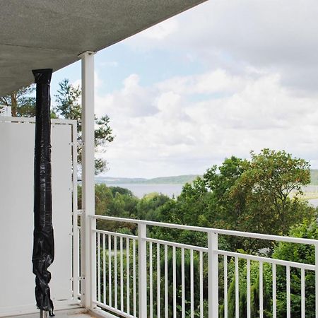 Ferienresidenz Zwei Bodden Fewo2-8 - Balkon, Sauna, Kamin Lietzow Kültér fotó